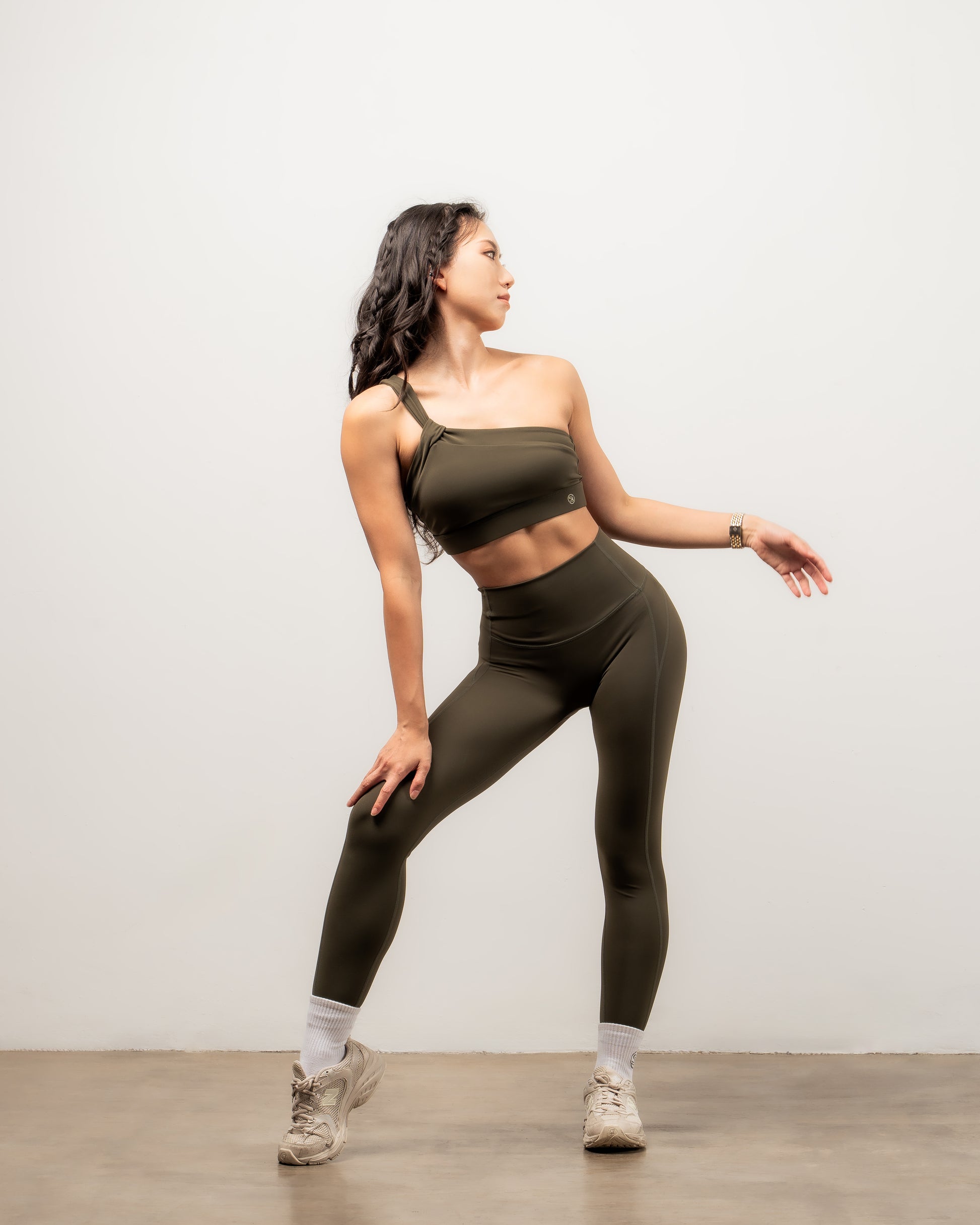 Feral Leggings - Forest Green